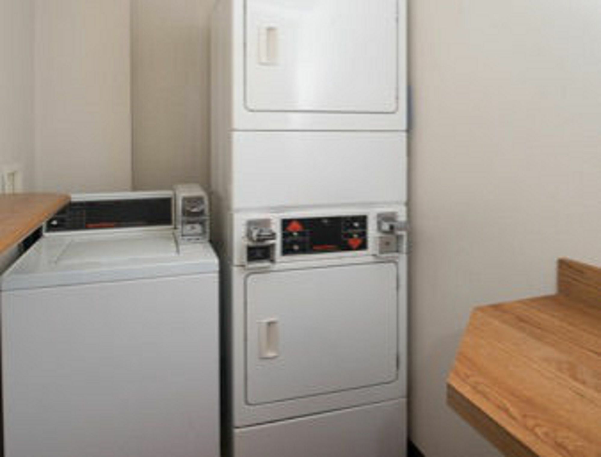 Super 8 By Wyndham Lincoln North Otel Dış mekan fotoğraf